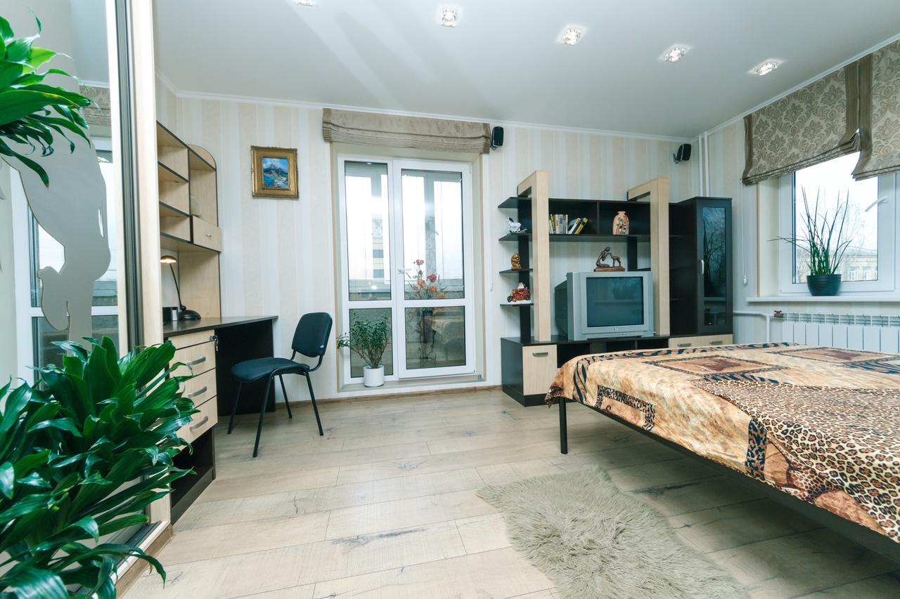 Apartment On Sevastopolska Square Kiev Luaran gambar